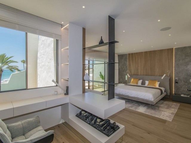 4 Soveroms Rekkehus i Puerto Banús