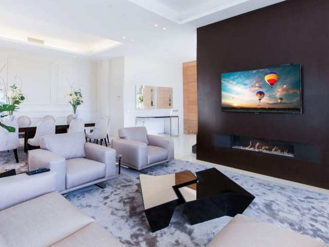 6 Bedrooms Villa in El Rosario