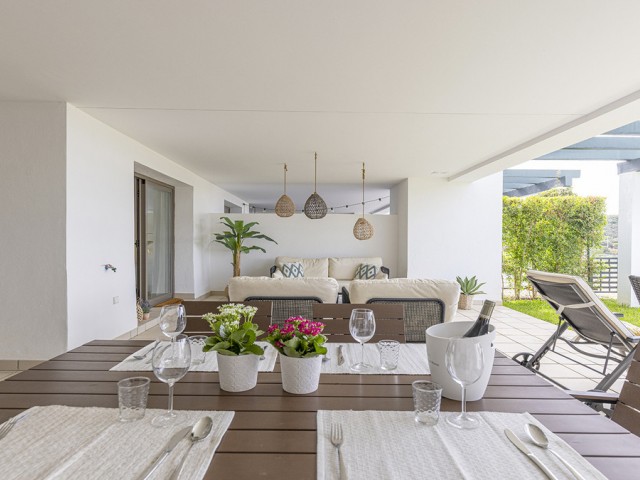 2 Bedrooms Apartment in Casares