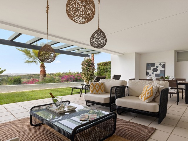 2 Bedrooms Apartment in Casares