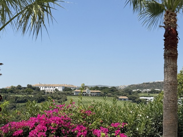 2 Bedrooms Apartment in Casares