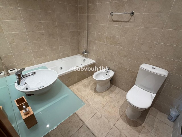 Penthouse avec 3 Chambres  à Benalmadena