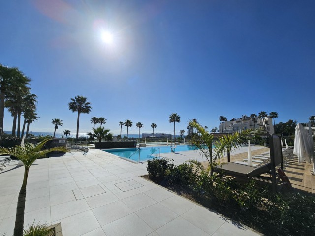 4 Makuuhuoneen Rivitalo New Golden Mile