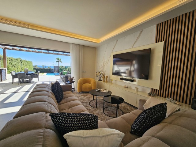 4 Makuuhuoneen Rivitalo New Golden Mile