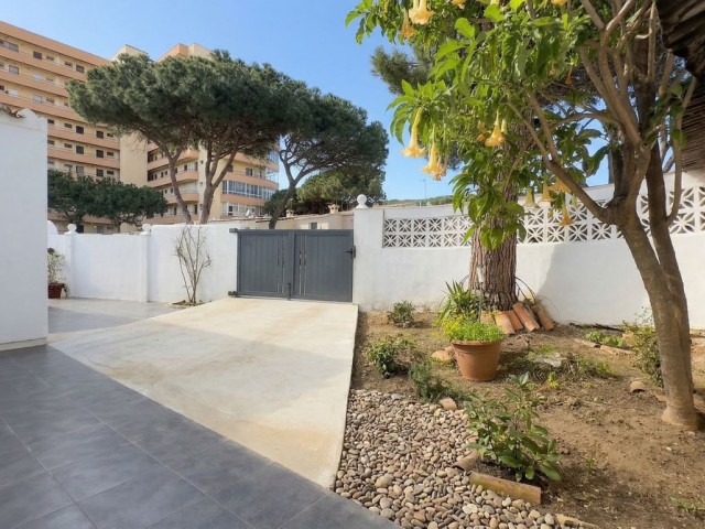 3 Bedrooms Villa in Calahonda