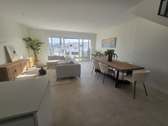 4 Slaapkamer Rijtjeshuis in La Cala de Mijas