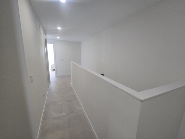4 Slaapkamer Rijtjeshuis in La Cala de Mijas