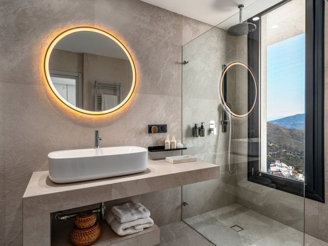 6 Schlafzimmer Villa in Ojén