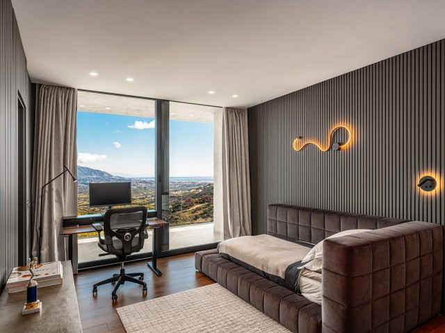 6 Schlafzimmer Villa in Ojén