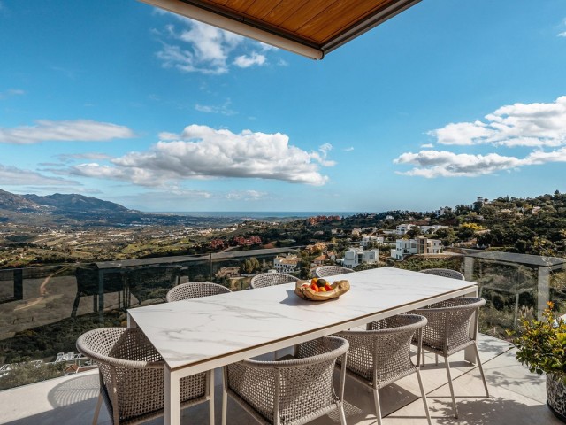 6 Makuuhuoneen Huvila Marbella