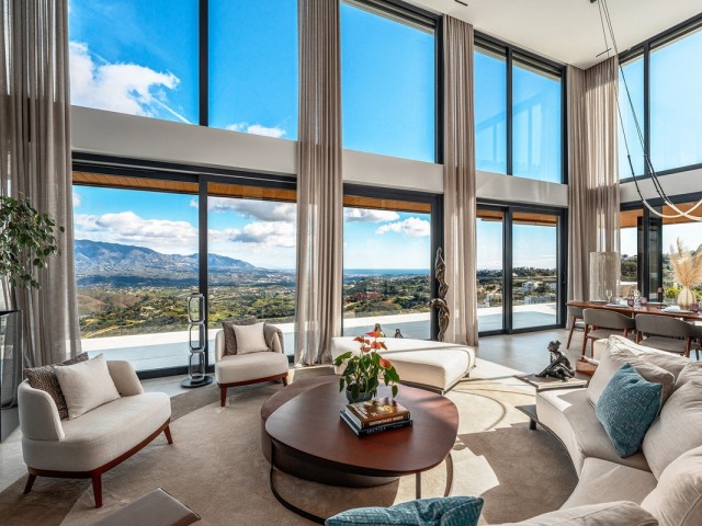 6 Makuuhuoneen Huvila Marbella