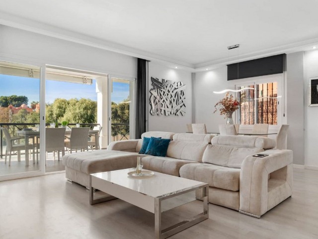 6 Soveroms Villa i Marbella