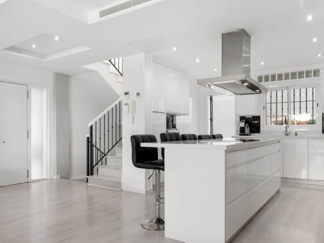 6 Soveroms Villa i Marbella