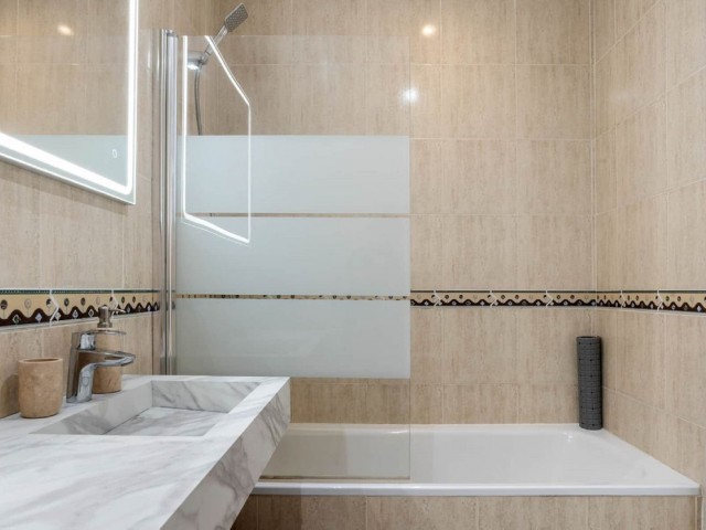 6 Soveroms Villa i Marbella