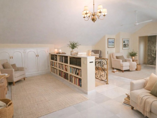 4 Slaapkamer Rijtjeshuis in Mijas