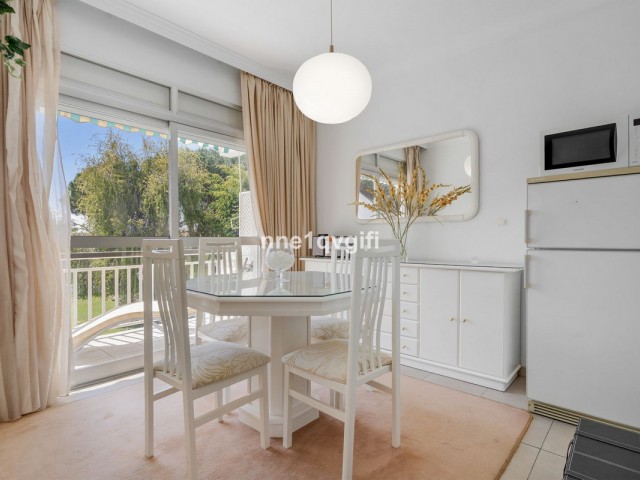 Appartement avec 2 Chambres  à Nagüeles