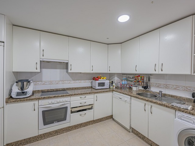 3 Soveroms Leilighet i Guadalmina Alta