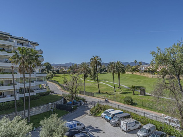 3 Soveroms Leilighet i Guadalmina Alta