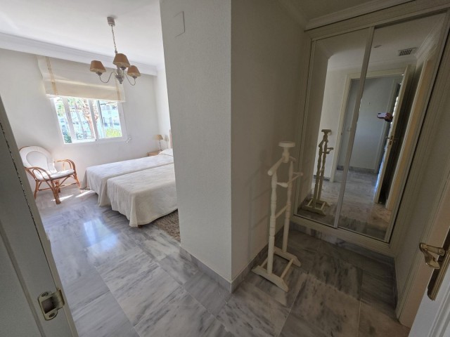 3 Makuuhuoneen Huoneisto Nueva Andalucía