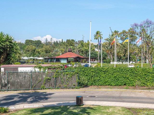 3 Makuuhuoneen Huoneisto Nueva Andalucía