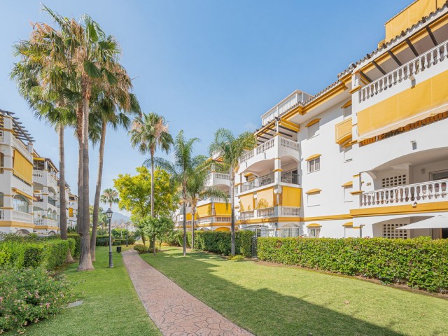 3 Makuuhuoneen Huoneisto Nueva Andalucía