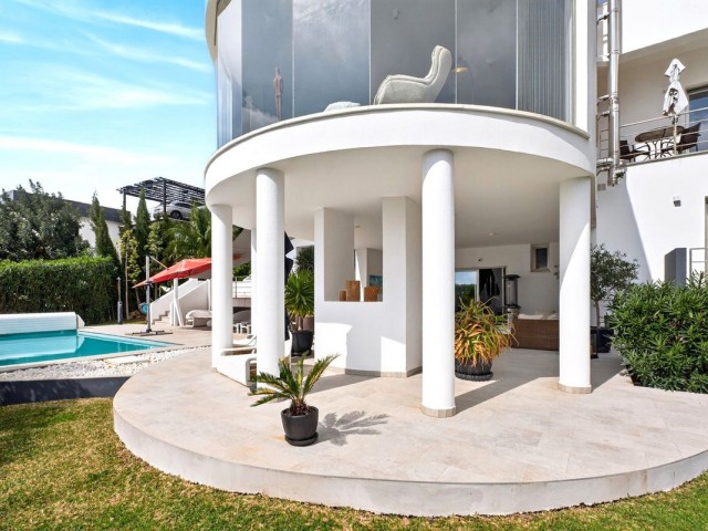 Villa avec 5 Chambres  à Valtocado