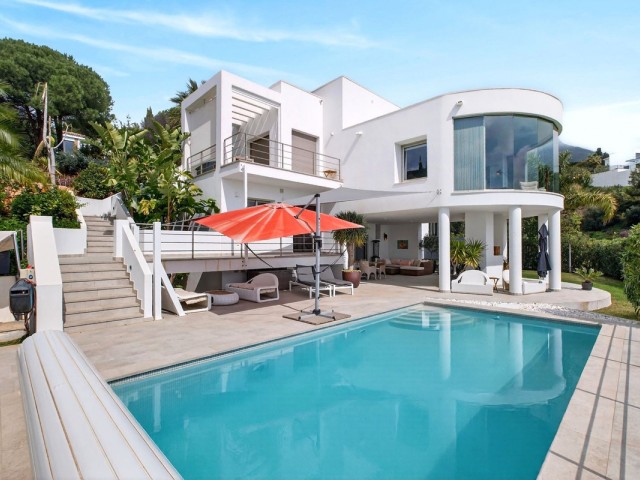 Villa avec 5 Chambres  à Valtocado