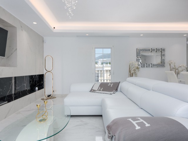 3 Schlafzimmer Reihenhaus in Nueva Andalucía