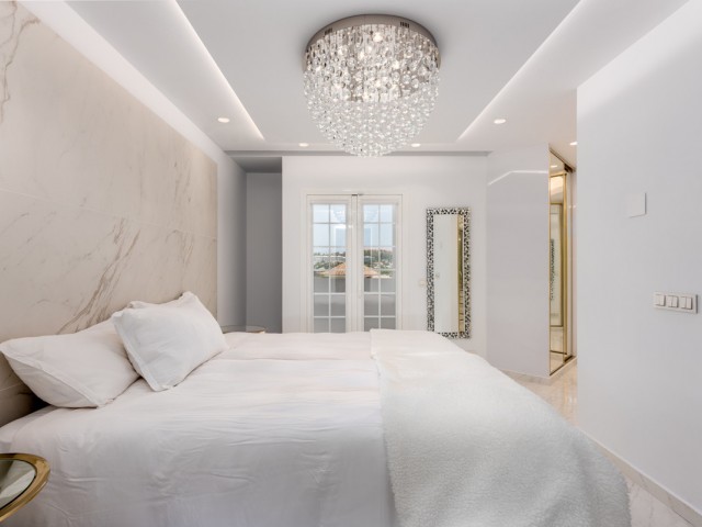 3 Schlafzimmer Reihenhaus in Nueva Andalucía