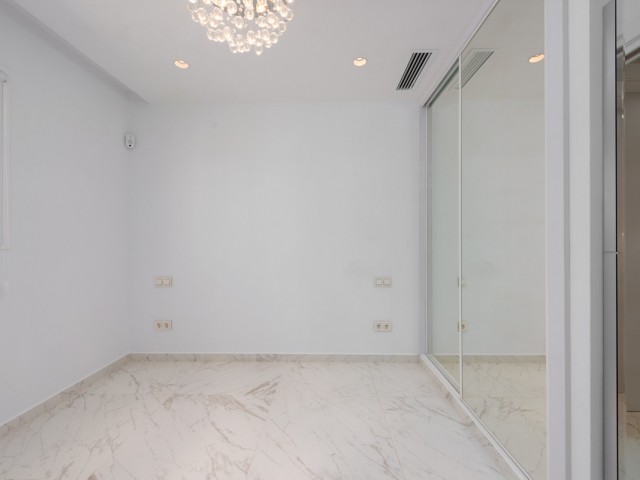 3 Bedrooms Townhouse in Nueva Andalucía