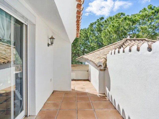 4 Sovrums Lägenhet i Nueva Andalucía