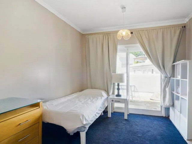 4 Sovrums Lägenhet i Nueva Andalucía