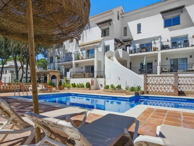 4 Sovrums Lägenhet i Nueva Andalucía