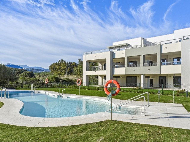 Apartment, Casares Playa, R5348011