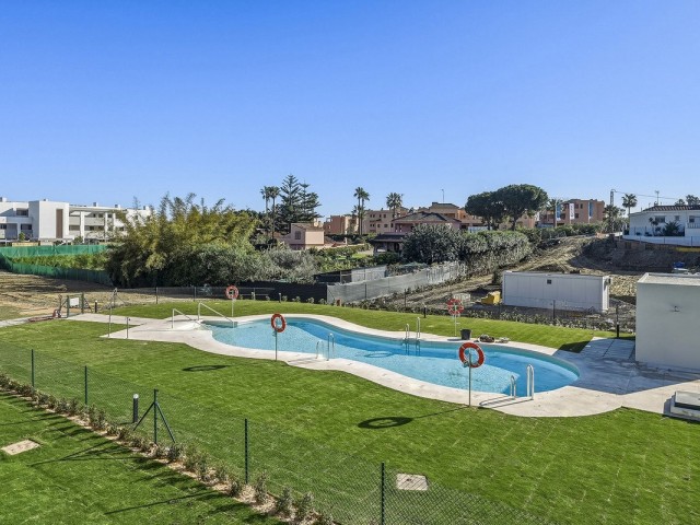 Apartment, Casares Playa, R5348011