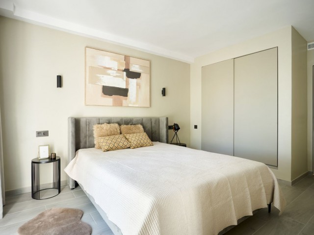 2 Bedrooms Apartment in Nueva Andalucía