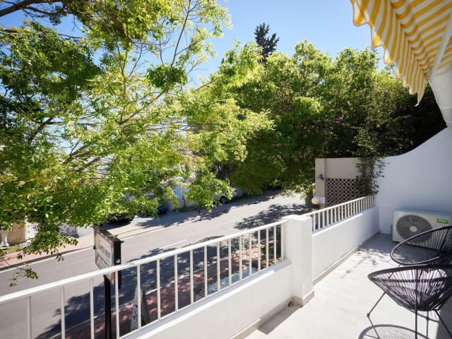 2 Bedrooms Apartment in Nueva Andalucía