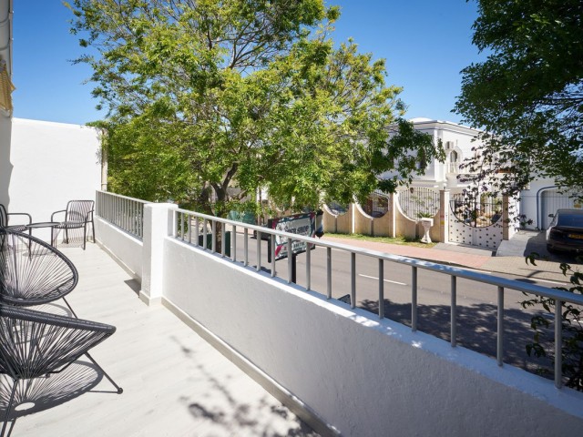 2 Bedrooms Apartment in Nueva Andalucía