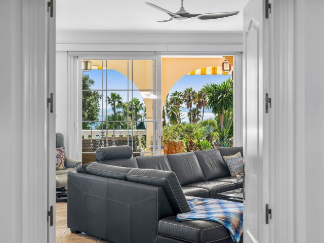 3 Soveroms Villa i Estepona