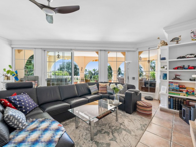 3 Soveroms Villa i Estepona