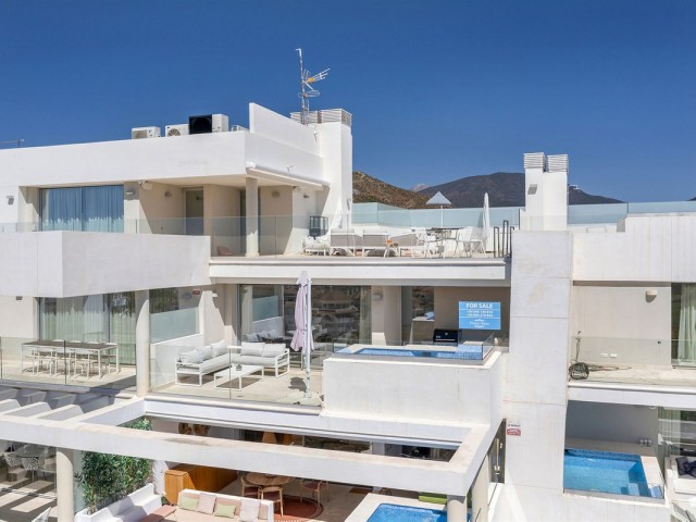 Penthouse, Nueva Andalucia