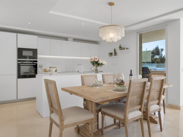 Kattohuoneisto Nueva Andalucía