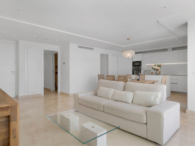 Kattohuoneisto Nueva Andalucía