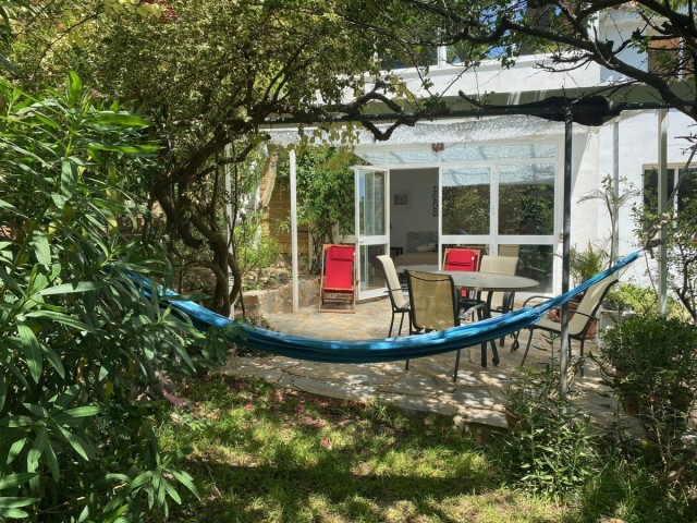 6 Slaapkamer Villa in New Golden Mile