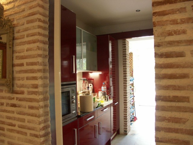 6 Slaapkamer Villa in New Golden Mile