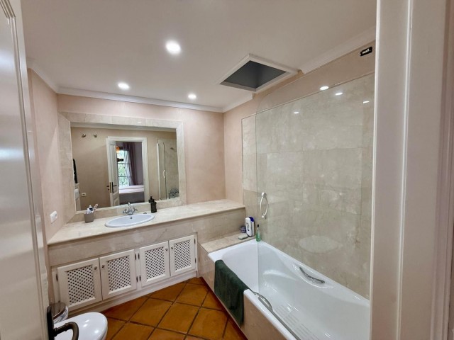 3 Makuuhuoneen Rivitalo Sotogrande Alto