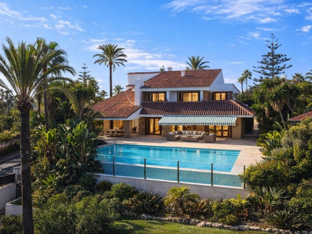 Villa avec 7 Chambres  à Puerto Banús
