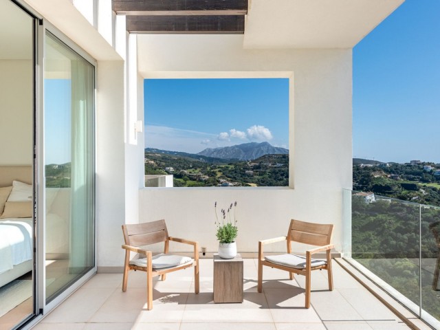 4 Makuuhuoneen Huoneisto Benahavís