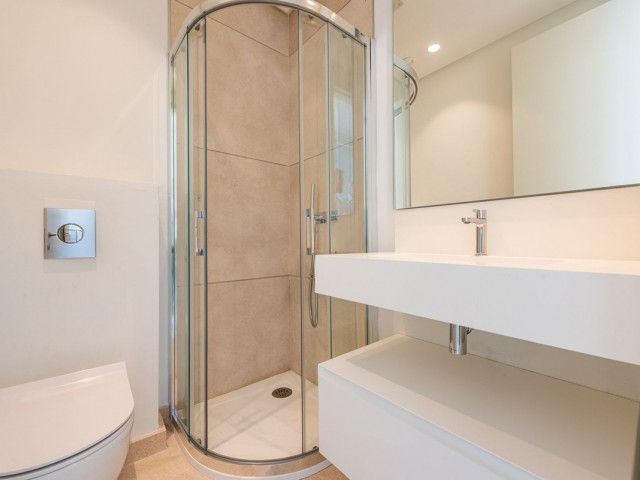 4 Makuuhuoneen Huoneisto Benahavís