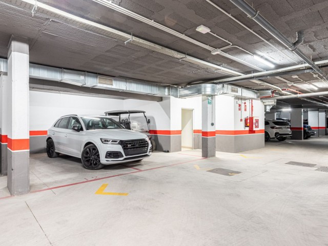 4 Makuuhuoneen Huoneisto Benahavís